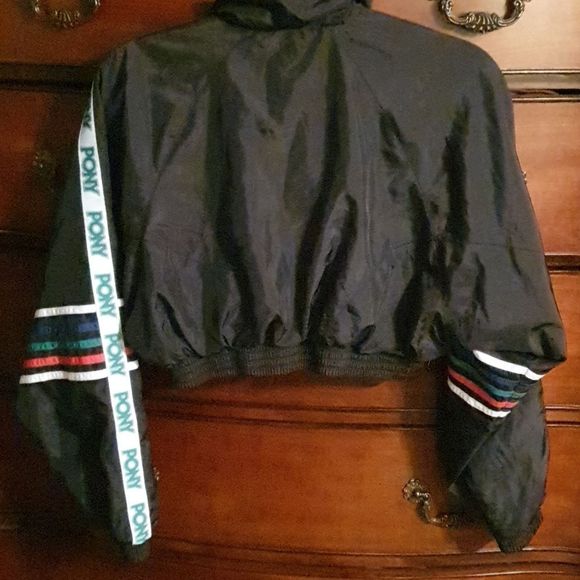 Forever 21 X Pony Cropped Windbreaker jacket sz S - Picture 4 of 4
